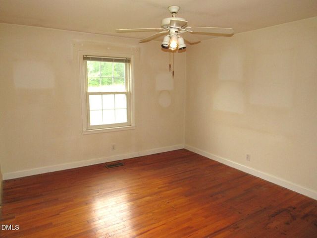 2635 W Lyon Station Road, Creedmoor, NC 27522