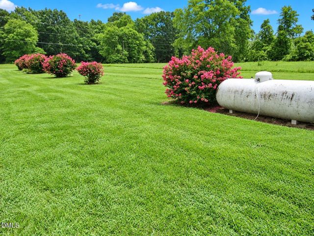 2635 W Lyon Station Road, Creedmoor, NC 27522