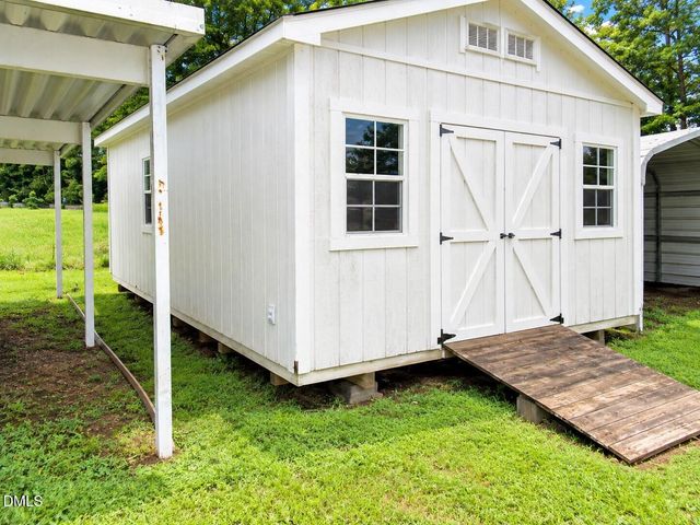 2635 W Lyon Station Road, Creedmoor, NC 27522