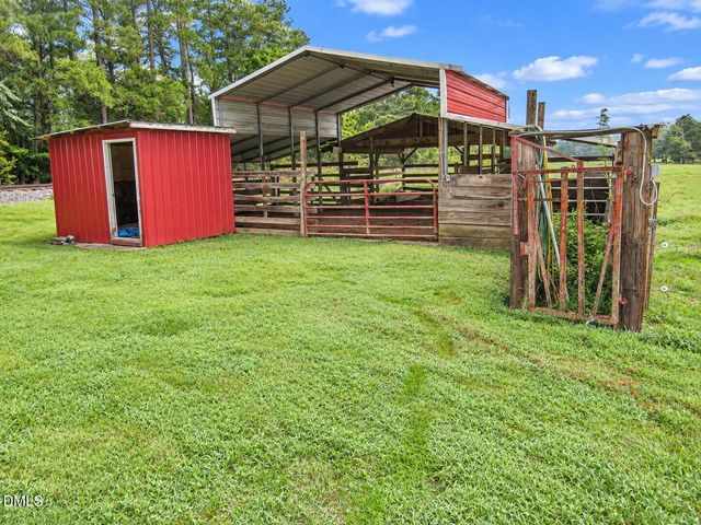 2635 W Lyon Station Road, Creedmoor, NC 27522