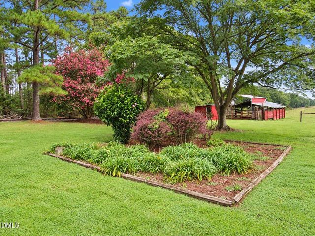 2635 W Lyon Station Road, Creedmoor, NC 27522