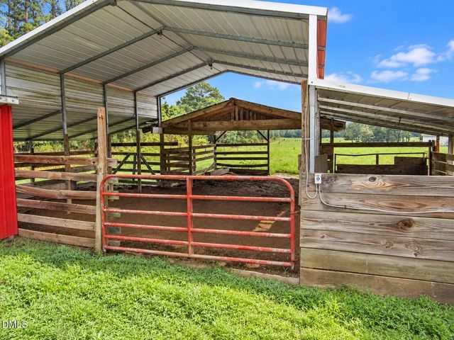 2635 W Lyon Station Road, Creedmoor, NC 27522