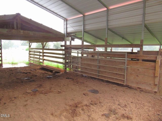 2635 W Lyon Station Road, Creedmoor, NC 27522