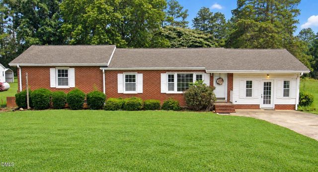 2635 W Lyon Station Road, Creedmoor, NC 27522