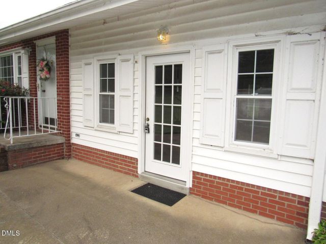 2635 W Lyon Station Road, Creedmoor, NC 27522