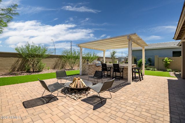 788 W PELICAN Drive, Queen Creek, AZ 85140