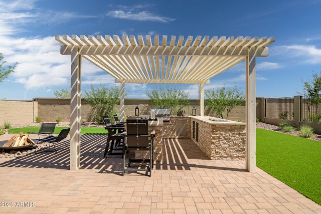 788 W PELICAN Drive, Queen Creek, AZ 85140