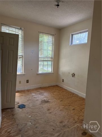 626 W 36th Street, Savannah, GA 31415