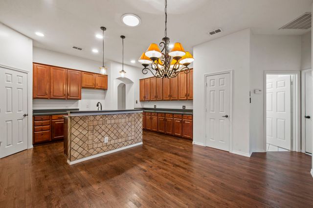 2404 Windgate Lane, Frisco, TX 75033