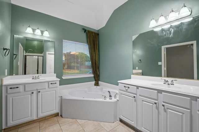 2404 Windgate Lane, Frisco, TX 75033
