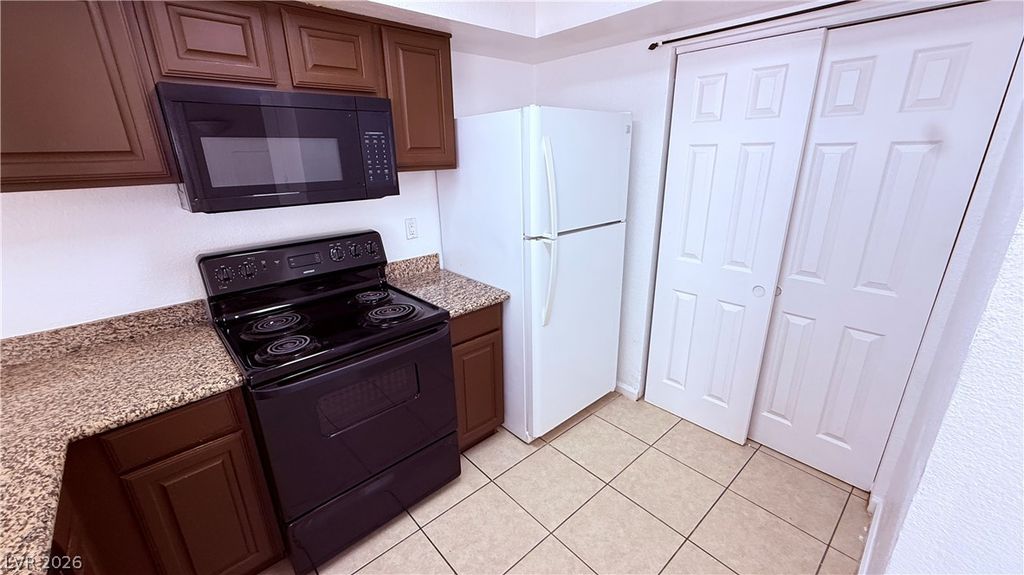 Image 12 of property listing at 6800 East Lake Mead Boulevard 1080, Las Vegas, NV 89156