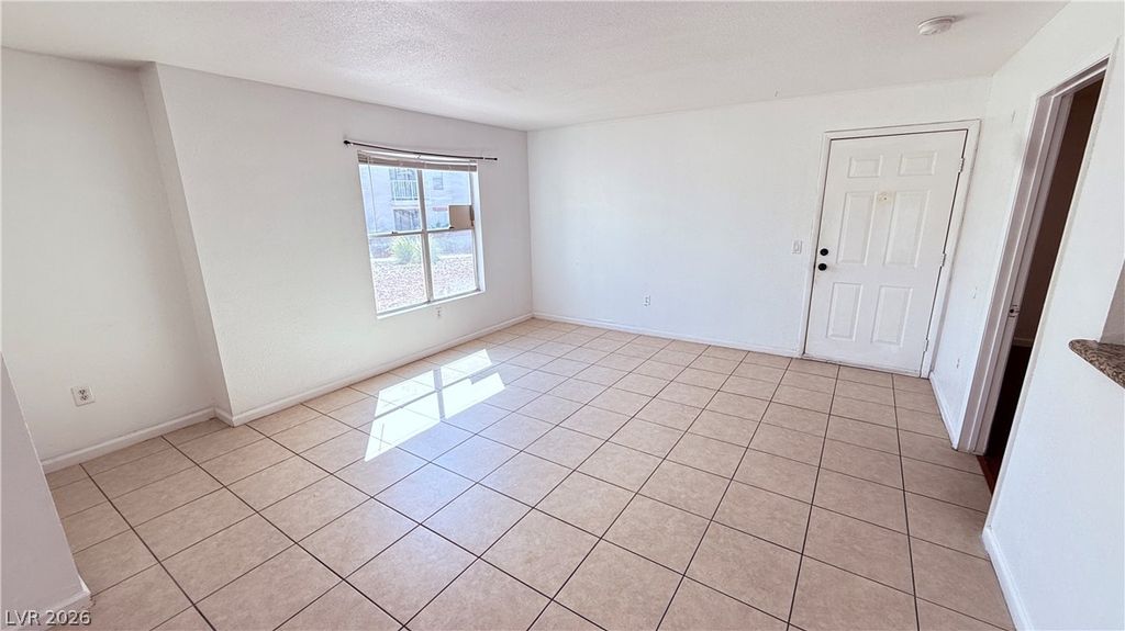 Image 6 of property listing at 6800 East Lake Mead Boulevard 1080, Las Vegas, NV 89156