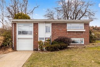 222 Elfinwild Rd, Shaler, PA 15101