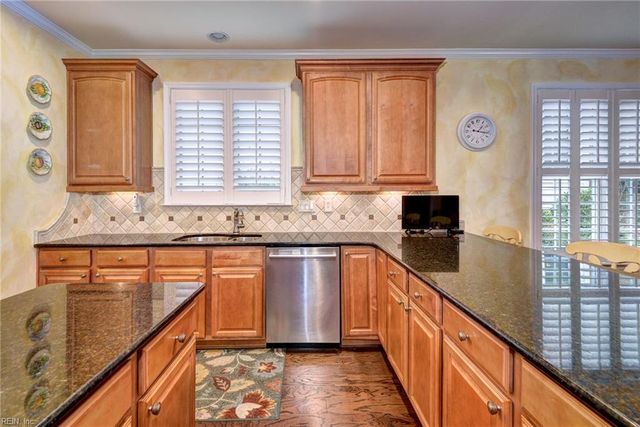 6660 Rexford LN, Williamsburg, VA 23188