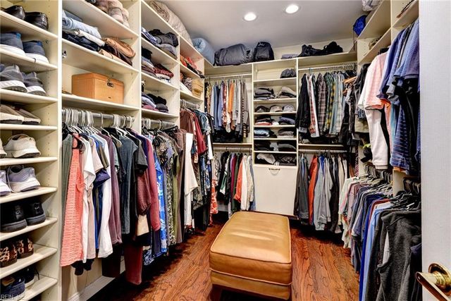 6660 Rexford LN, Williamsburg, VA 23188