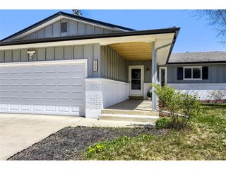 3038 S Akron Ct, Denver, CO 80231