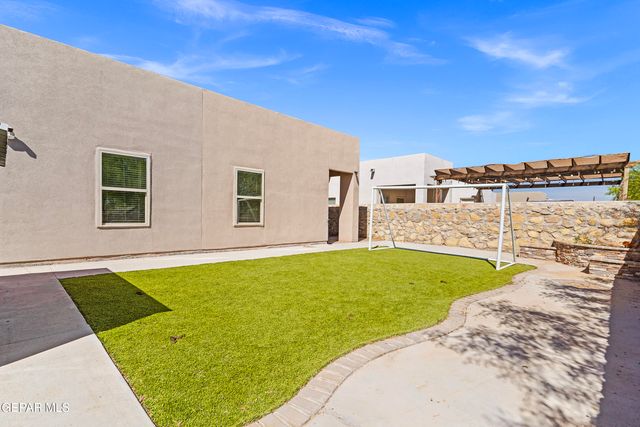 13216 POCKLINGTON Road, El Paso, TX 79928