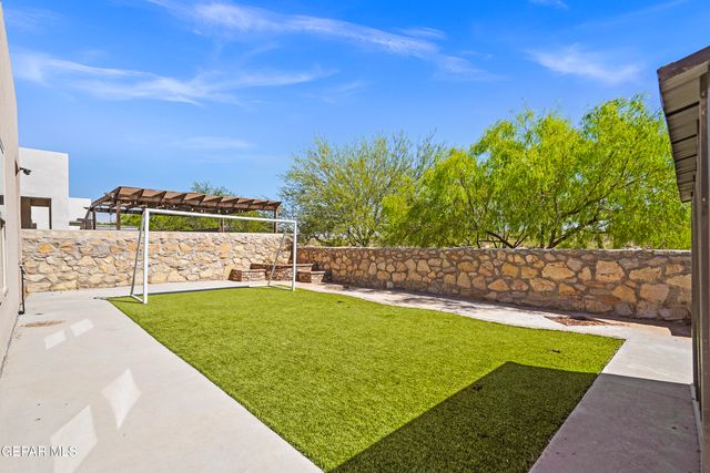 13216 POCKLINGTON Road, El Paso, TX 79928