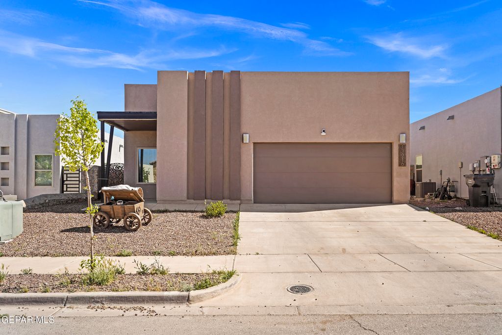 13216 POCKLINGTON Road, El Paso, TX 79928