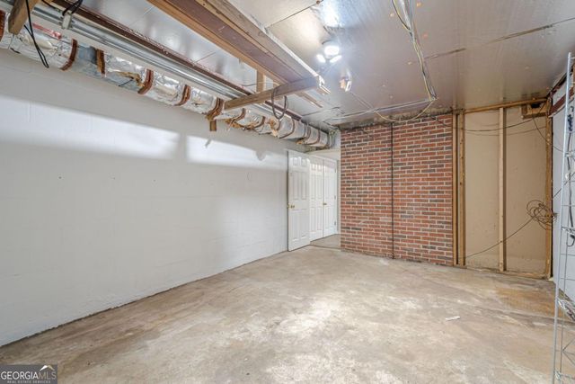 45 Brandon Ridge Drive, Atlanta, GA 30328