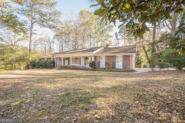 45 Brandon Ridge Drive, Atlanta, GA 30328