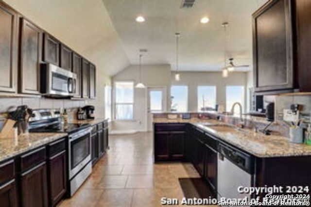 3929 PEASE PARK, Converse, TX 78109