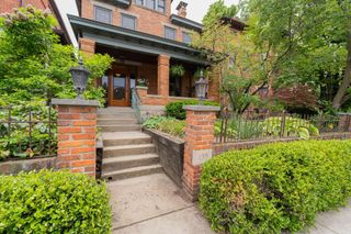 139 Warren Street, Columbus, OH 43215