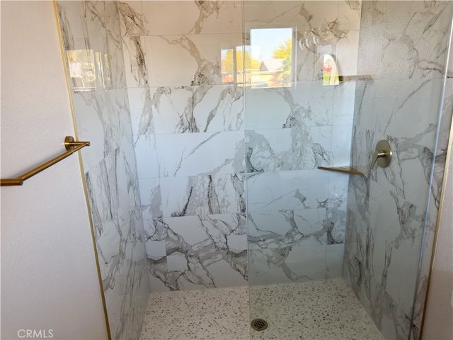 42715 Kansas, Palm Desert, CA 92211