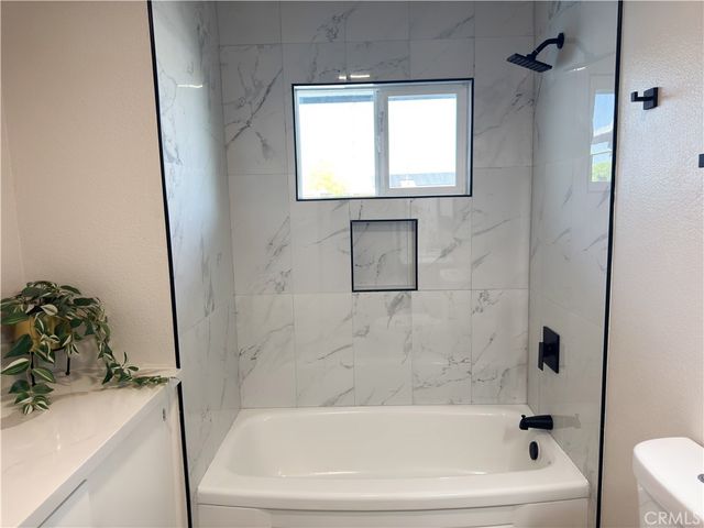 42715 Kansas, Palm Desert, CA 92211