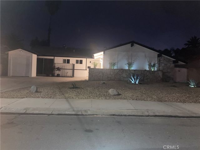 42715 Kansas, Palm Desert, CA 92211