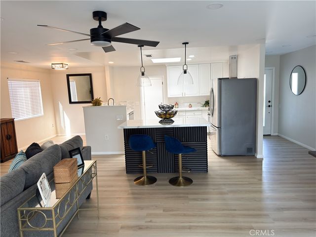 42715 Kansas, Palm Desert, CA 92211