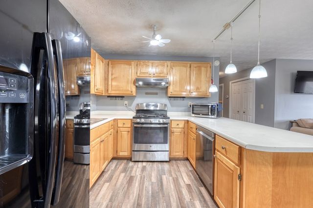 2276 Lovingood Rd., Hiawassee, GA 30546