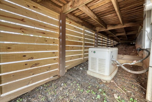 2276 Lovingood Rd., Hiawassee, GA 30546