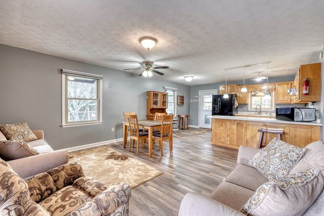 2276 Lovingood Rd., Hiawassee, GA 30546