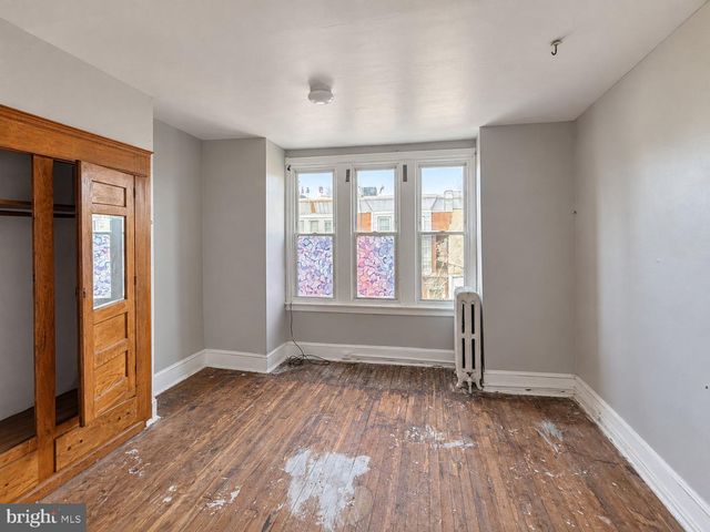 2059 E VICTORIA ST, Philadelphia, PA 19134