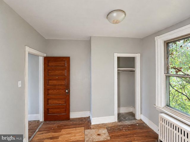 2059 E VICTORIA ST, Philadelphia, PA 19134