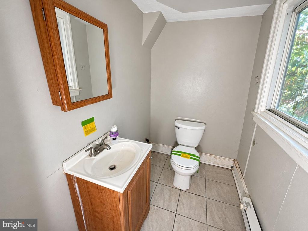 2059 E VICTORIA ST, Philadelphia, PA 19134 — photo 5