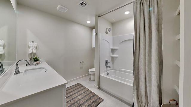8903 NW 109th Lane, Oklahoma City, OK 73162