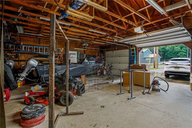 229 Spruce St, Zelienople Boro, PA 16063