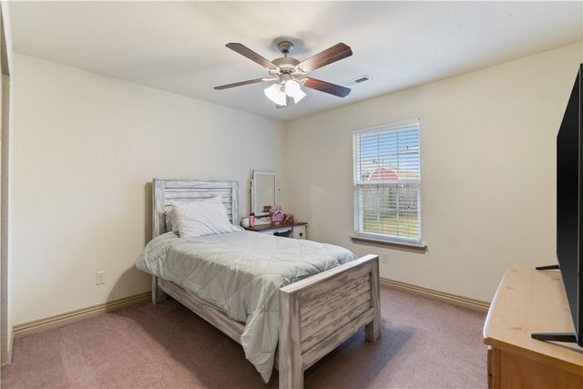 681 Edens Court, Centerton, AR 72719