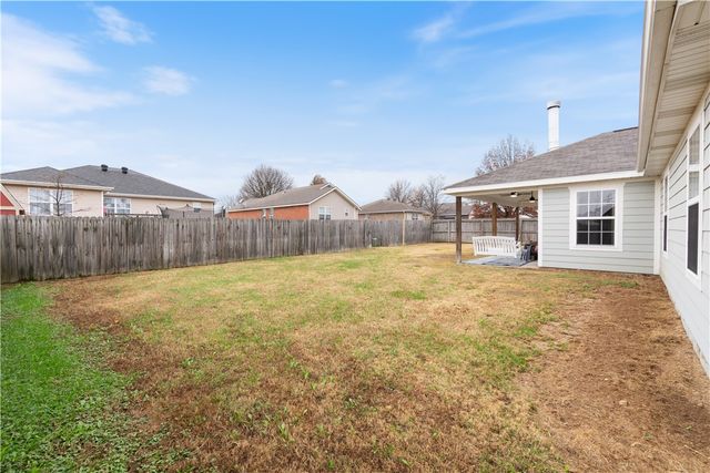 681 Edens Court, Centerton, AR 72719