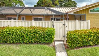 5796 Golden Eagle Circle, Palm Beach Gardens, FL 33418