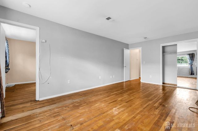 299 College Drive, Edison, NJ 08817