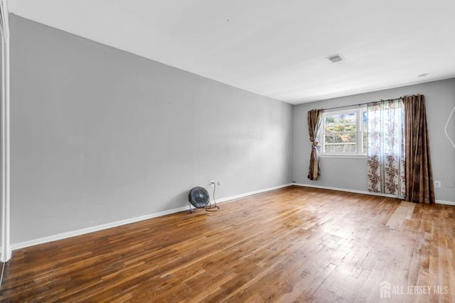 299 College Drive, Edison, NJ 08817