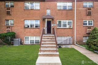 299 College Drive, Edison, NJ 08817