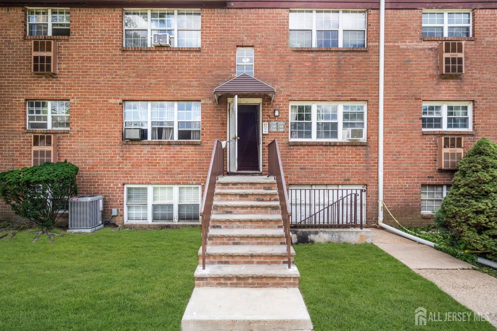 299 College Drive, Edison, NJ 08817
