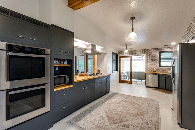 11000 Western, Oklahoma City, OK 73170