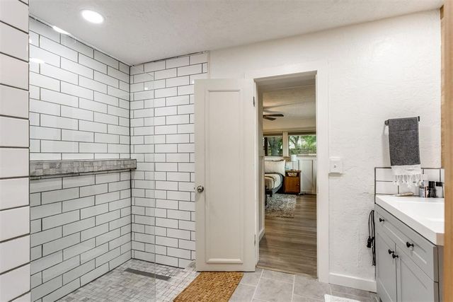 11000 Western, Oklahoma City, OK 73170
