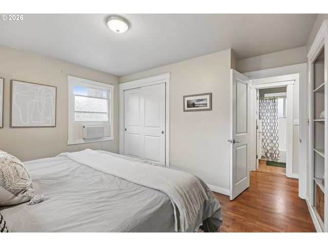 9016 MT BAKER Ave, Vancouver, WA 98664