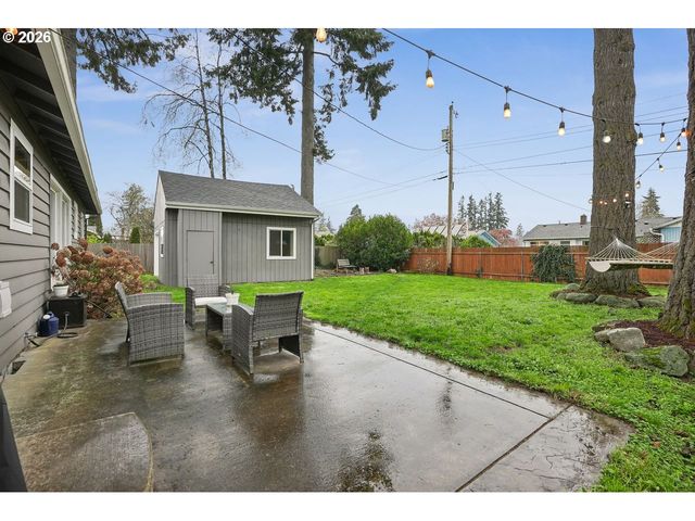 9016 MT BAKER Ave, Vancouver, WA 98664